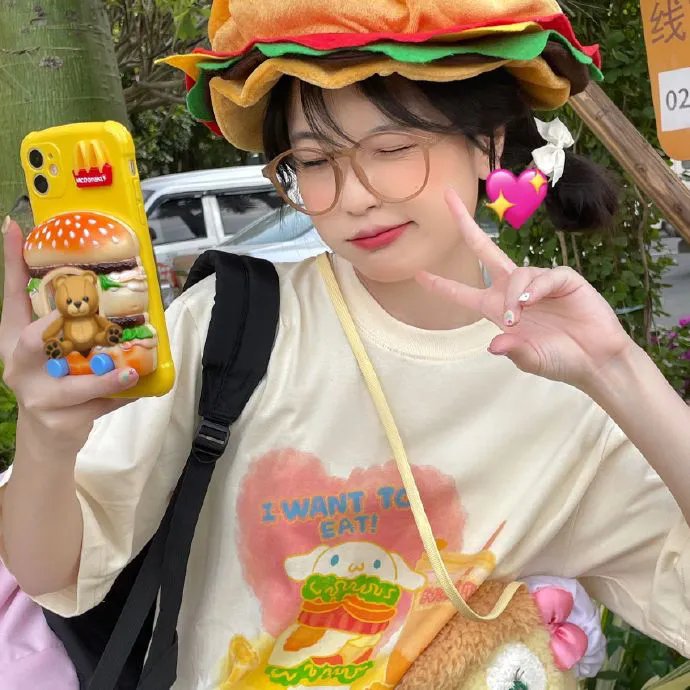女警出更
